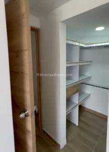 Apartamento de 2 alcobas en venta en Pan De Azucar, Sabaneta, 54 m² · foto 9 de 20