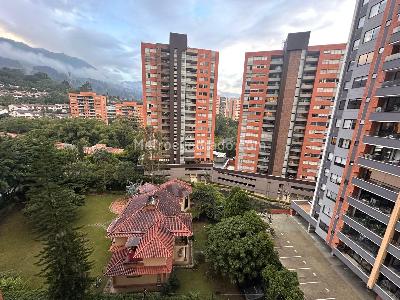 Apartamento de 3 alcobas en venta en Loma De Los Mesa, Envigado, 97 m² · foto 10 de 20