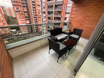 Apartamento de 3 alcobas en venta en Loma De Los Mesa, Envigado, 97 m² · foto 11 de 20