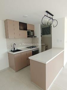 Apartamento en venta en Ditaires, Itagüí · foto 3 de 20