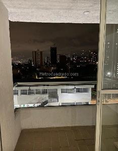 Apartamento en venta en Prados De Sabaneta, Sabaneta · foto 5 de 20