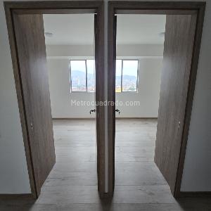 Apartamento en venta en Centro, Itagüí · foto 8 de 20
