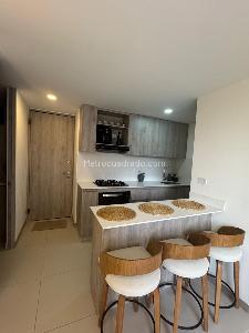 Apartamento de 3 alcobas en venta en Centro, Itagüí, 63 m² · foto 5 de 20