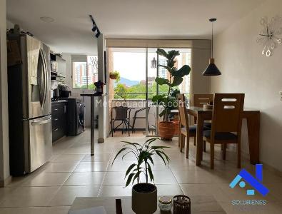 Apartamento de 3 alcobas en venta en La Doctora, Sabaneta, 76 m² · foto 2 de 19