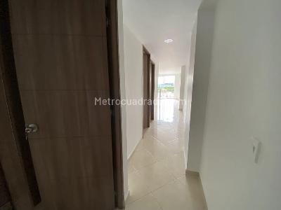 Apartamento de 3 alcobas en venta en San José, Sabaneta, 70 m² · foto 7 de 20