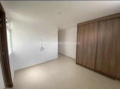 Apartamento de 3 alcobas en venta en San José, Sabaneta, 70 m² · foto 14 de 20