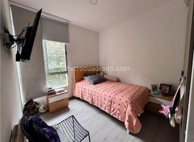 Apartamento de 3 alcobas en venta en Loma De Las Brujas, Envigado, 92 m² · foto 19 de 20