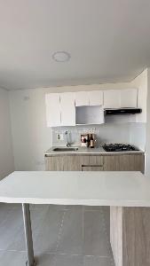 Apartamento de 2 alcobas en venta en San Jose, Sabaneta, 59 m² · foto 5 de 20