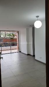 Apartamento en venta en Itagui, Itagüí · foto 2 de 20