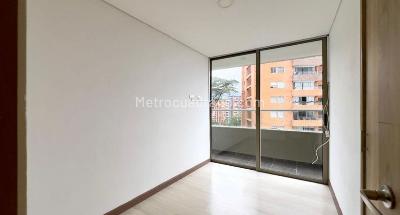 Apartamento en venta en Loma Del Esmeraldal, Envigado · foto 5 de 20