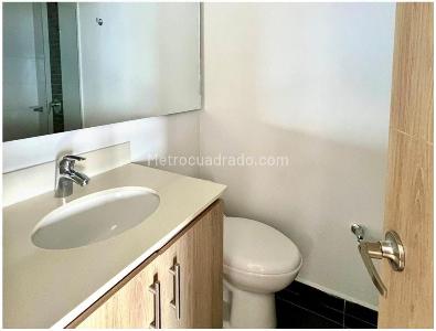 Apartamento en venta en Loma Del Esmeraldal, Envigado · foto 9 de 20