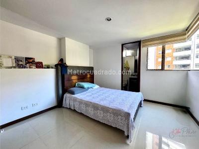 Apartamento de 3 alcobas en venta en La Abadia, Envigado, 110 m² · foto 10 de 20
