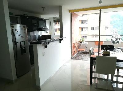 Apartamento en venta en Loma Del Indio, Medellín · foto 2 de 20