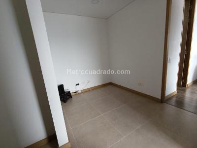 Apartamento de 3 alcobas en venta en El Poblado Las Palmas, Medellín, 87 m² · foto 16 de 20
