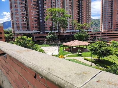 Apartamento de 3 alcobas en venta en Ditaires, Itagüí, 56 m² · foto 6 de 20
