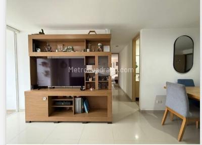 Apartamento de 3 alcobas en venta en Los Alcazares, Sabaneta, 67 m² · foto 6 de 20