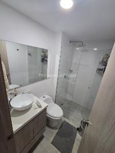 Apartamento de 3 alcobas en venta en Las Lomitas, Sabaneta, 85 m² · foto 15 de 20
