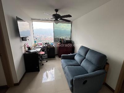 Apartamento en venta en Loma Del Chocho, Envigado · foto 10 de 20