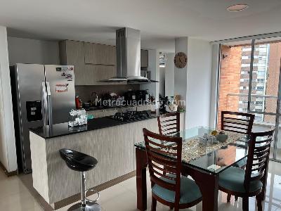Apartamento en venta en Loma Del Chocho, Envigado · foto 2 de 20