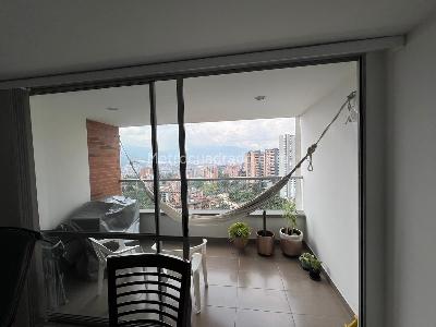 Apartamento en venta en Loma Del Chocho, Envigado · foto 3 de 20