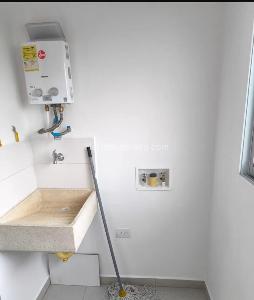 Apartamento de 3 alcobas en venta en Aves Maria, Sabaneta, 84 m² · foto 4 de 20