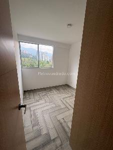 Apartamento de 2 alcobas en venta en San Remo, Sabaneta, 59 m² · foto 12 de 20