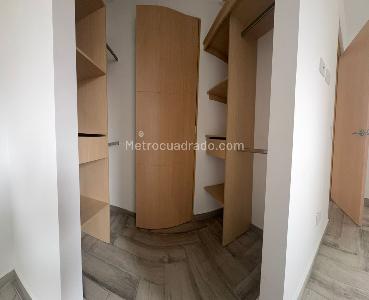 Apartamento de 2 alcobas en venta en San Remo, Sabaneta, 59 m² · foto 13 de 20