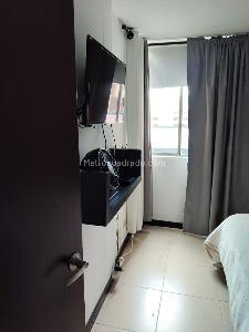 Apartamento de 3 alcobas en venta en El Poblado Loma Del Indio, Medellín, 72 m² · foto 8 de 20