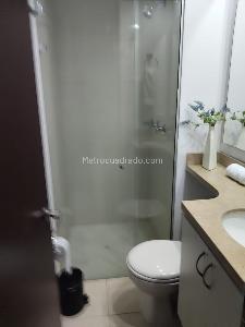 Apartamento de 3 alcobas en venta en El Poblado Loma Del Indio, Medellín, 72 m² · foto 12 de 20