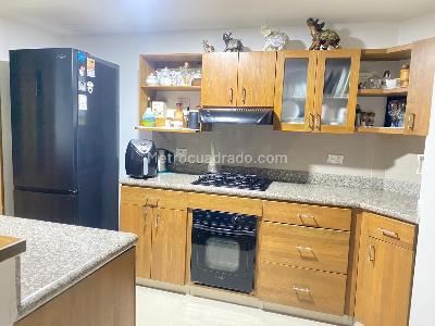 Apartamento de 3 alcobas en venta en Aves Maria, Sabaneta, 125 m² · foto 3 de 20