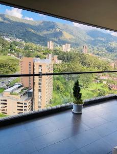 Apartamento de 2 alcobas en venta en El Poblado Las Palmas, Medellín, 79 m² · foto 8 de 20