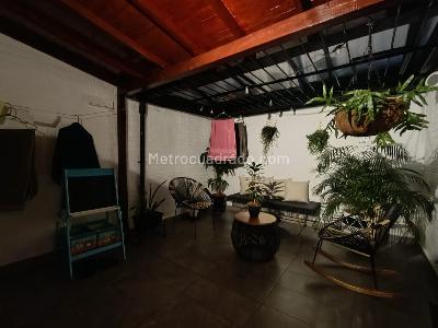 Apartamento de 3 alcobas en venta en Loma De San Julian, Medellín, 120 m² · foto 13 de 20