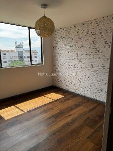 Apartamento de 3 alcobas en venta en Loma De Los Balsos, Medellín, 140 m² · foto 18 de 20