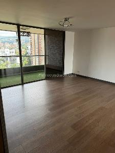 Apartamento de 3 alcobas en venta en Loma De Los Balsos, Medellín, 140 m² · foto 19 de 20