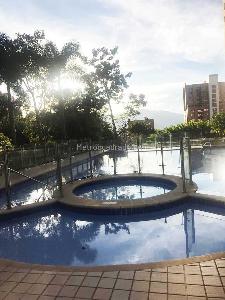 Apartamento de 3 alcobas en venta en Loma De Los Balsos, Medellín, 140 m² · foto 7 de 20
