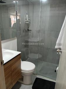 Apartamento de 2 alcobas en venta en San Jose, Sabaneta, 52 m² · foto 8 de 20