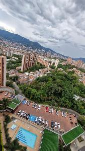 Apartamento en venta en Centro De, Itagüí · foto 6 de 20