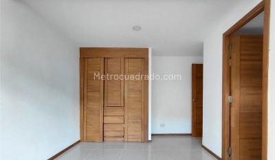 Apartamento de 3 alcobas en venta en Aves Maria, Sabaneta, 111 m² · foto 11 de 20