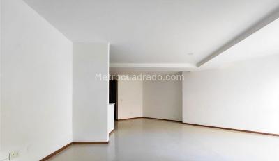 Apartamento de 3 alcobas en venta en Aves Maria, Sabaneta, 111 m² · foto 3 de 20