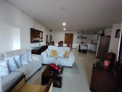Apartamento de 3 alcobas en venta en Aves Maria, Sabaneta, 121 m² · foto 12 de 20