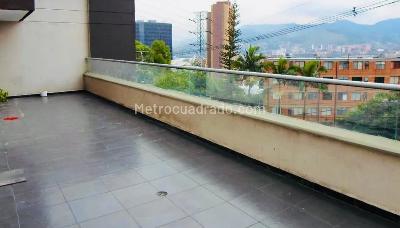 Apartamento de 3 alcobas en venta en El Poblado Loma Del Indio, Medellín, 100 m² · foto 9 de 20