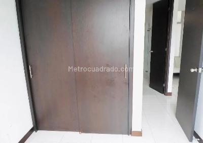 Apartamento de 3 alcobas en venta en El Poblado Loma Del Indio, Medellín, 100 m² · foto 17 de 20