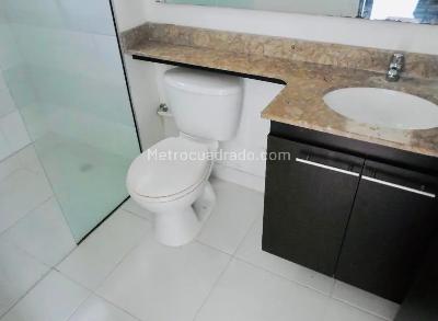 Apartamento de 3 alcobas en venta en El Poblado Loma Del Indio, Medellín, 100 m² · foto 12 de 20