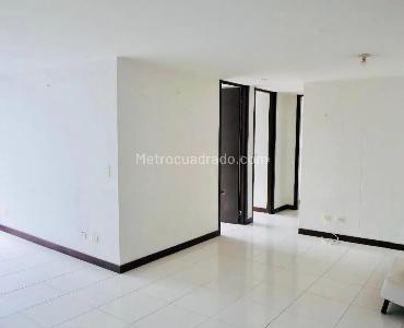 Apartamento de 3 alcobas en venta en El Poblado Loma Del Indio, Medellín, 100 m² · foto 7 de 20