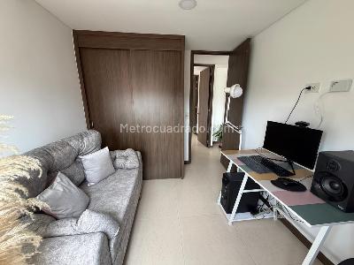 Apartamento de 2 alcobas en venta en La Doctora, Sabaneta, 77 m² · foto 10 de 20