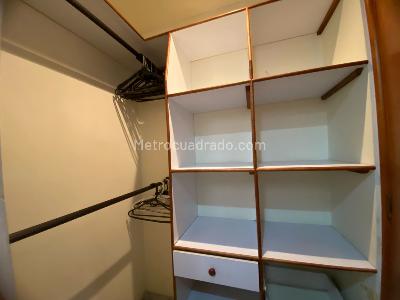 Apartamento de 2 alcobas en venta en El Poblado Loma Del Indio, Medellín, 57 m² · foto 14 de 20