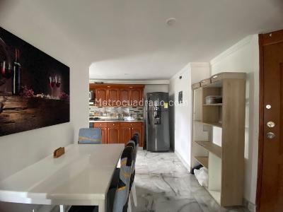Apartamento de 2 alcobas en venta en El Poblado Loma Del Indio, Medellín, 57 m² · foto 4 de 20