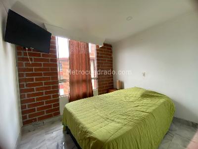 Apartamento de 2 alcobas en venta en El Poblado Loma Del Indio, Medellín, 57 m² · foto 18 de 20