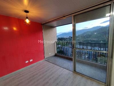 Apartamento de 3 alcobas en venta en El Guayabo, Itagüí, 60 m² · foto 8 de 20