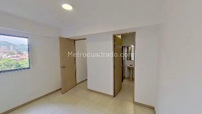 Apartamento de 2 alcobas en venta en Centro, Itagüí, 59 m² · foto 13 de 20